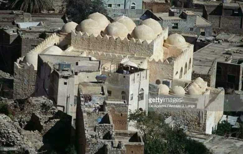 مسجد المعتبية... قرون من العبادة والإشعاع الثقافي في تعز