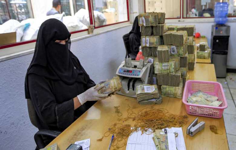 ارتفاع فاقد الكتلة النقدية من الريال اليمني إلى أكثر من 90%