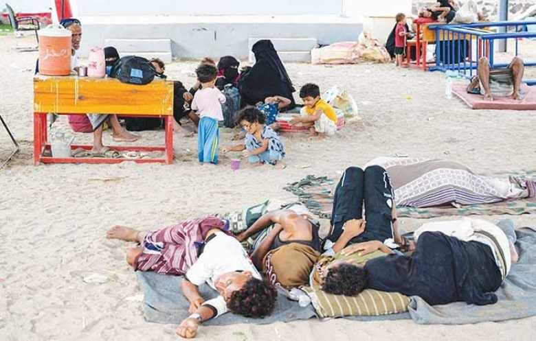 أكثر من 129 ألف نازح و680 قتيلاً ومصاباً في معارك اليمن
