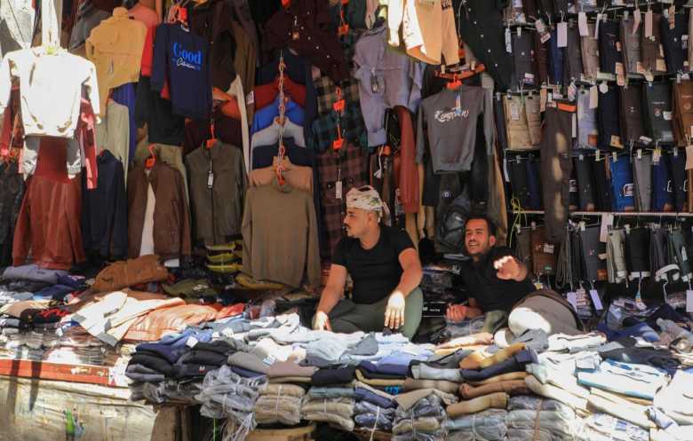 تقليص الاستيراد يهدّد أسواق اليمن