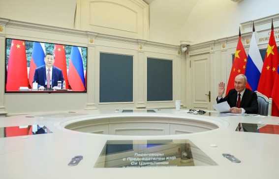 شي يتحدث مع ترامب بعد ساعات من محادثات مع بوتين