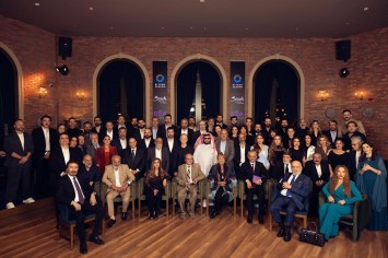 ما أفسدته السياسة السورية لعقود… يُصلحه تركي آل الشيخ.