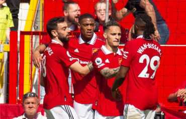 «البريمرليغ»: مان يونايتد يستعيد توازنه برباعية في وولفرهامبتون