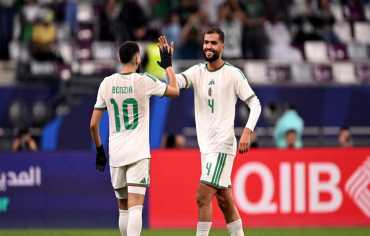 كأس العرب.. الجزائر تتصدر المجموعة الرابعة بعد الفوز على العراق