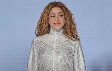 شاكيرا تفاجئ الجمهور المصري برسالة عربية قبل حفلها عند الأهرام