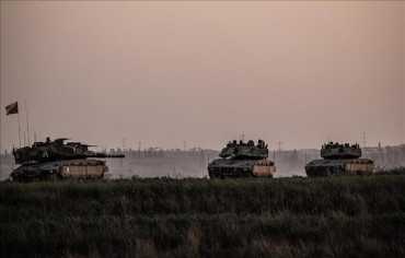 لبنان: هجوم بري إسرائيلي على بنت جبيل يستبق اجتماع واشنطن